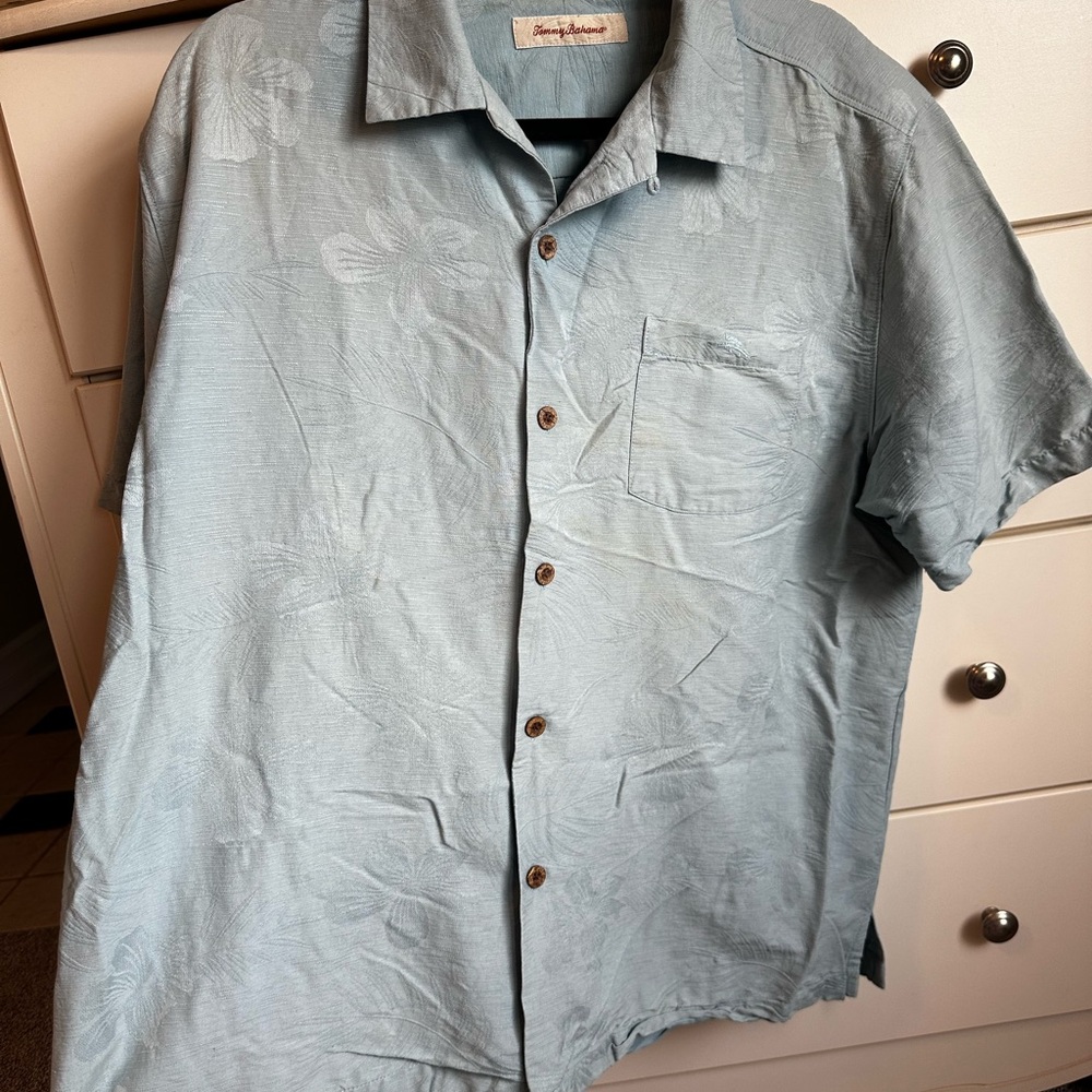 Tommy Bahama Light Blue Casual Button Down Shirt
